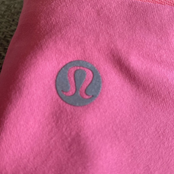 Pink lululemon sports bra - Picture 3 of 7